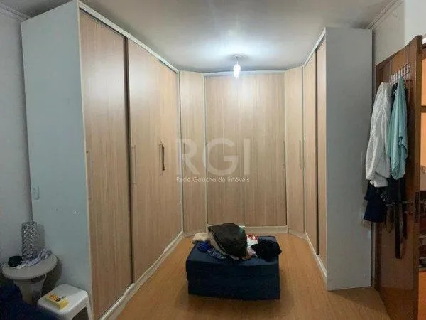 Imagem Casa para Venda - 230m², 4 dormitórios, sendo 1 suites, 4 vagas - Krahe