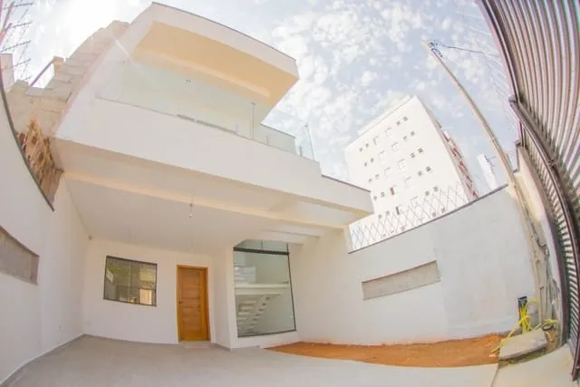 Foto do imóvel Casa à venda 3 Quartos, 1 Suite, 2 Vagas, 150M², Piracangaguá (Chácara Flórida), Taubaté - SP