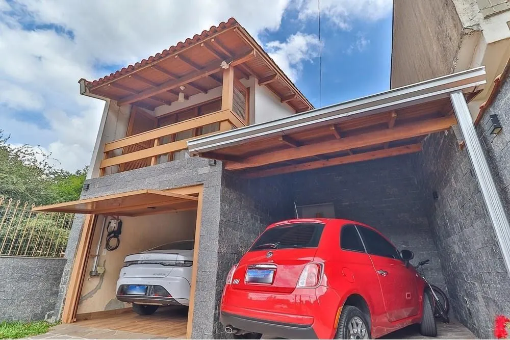 Imagem Casa térrea com 2 dormitórios, lavabo, espaço gourmet e 2 vagas.