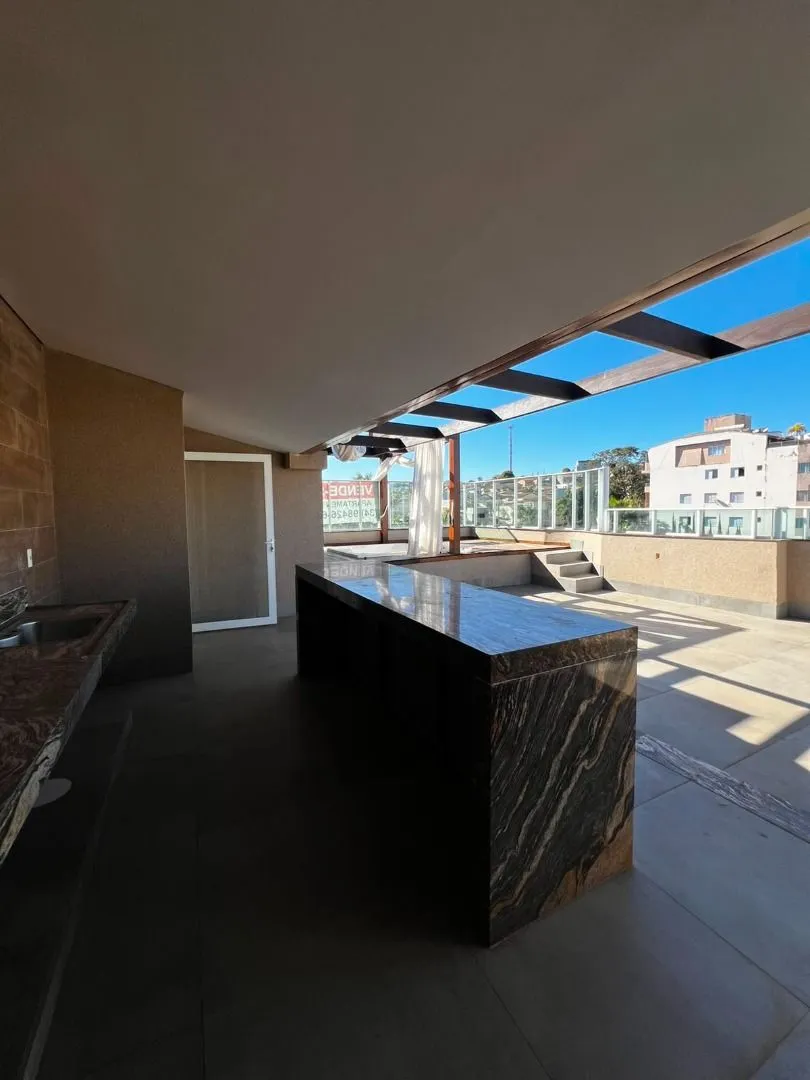 Imagem Cobertura com 4 dormitórios à venda, 180 m² por R$ 890.000,00 - Cidade Jardim - Patos de Minas/MG
