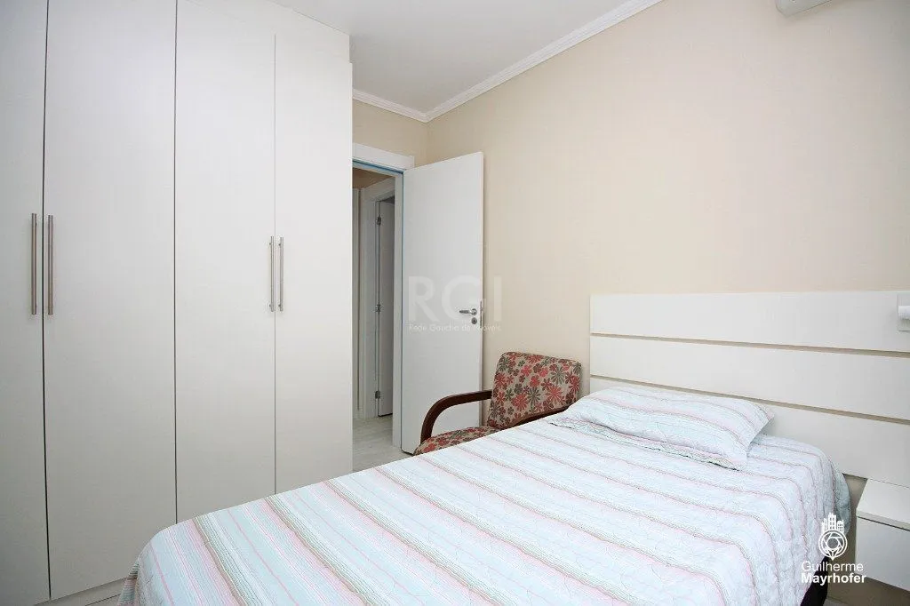 Imagem Apartamento para Venda - 70m², 3 dormitórios, sendo 1 suites, 1 vaga - Partenon