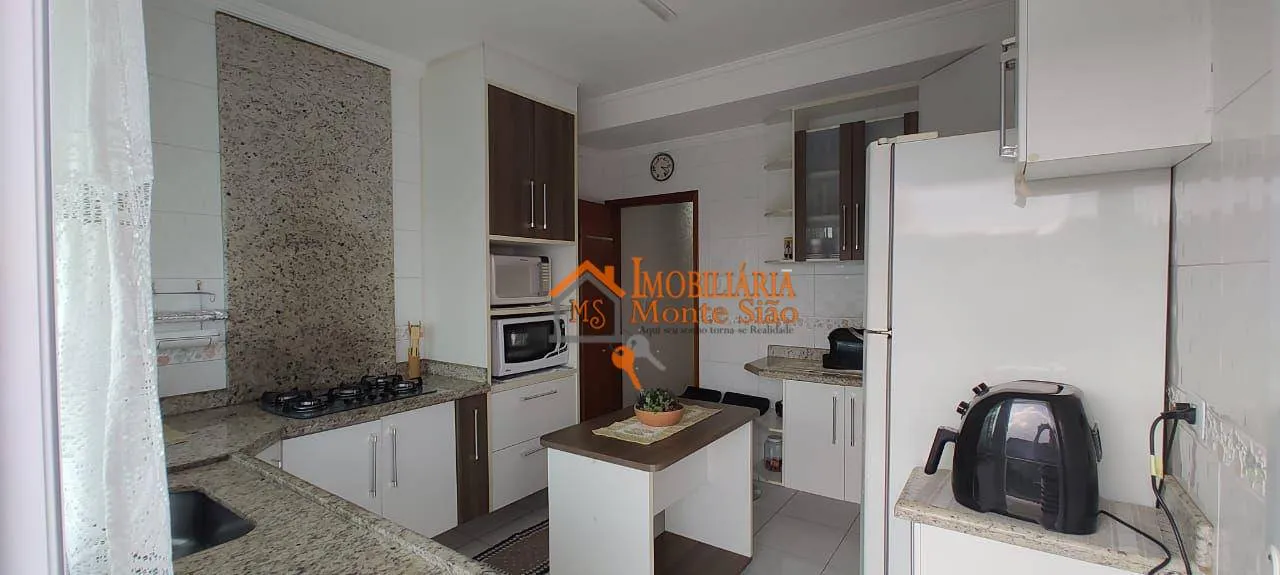 Imagem Sobrado com 3 dormitórios à venda, 165 m² por R$ 777.000,00 - Jardim Santa Clara - Guarulhos/SP