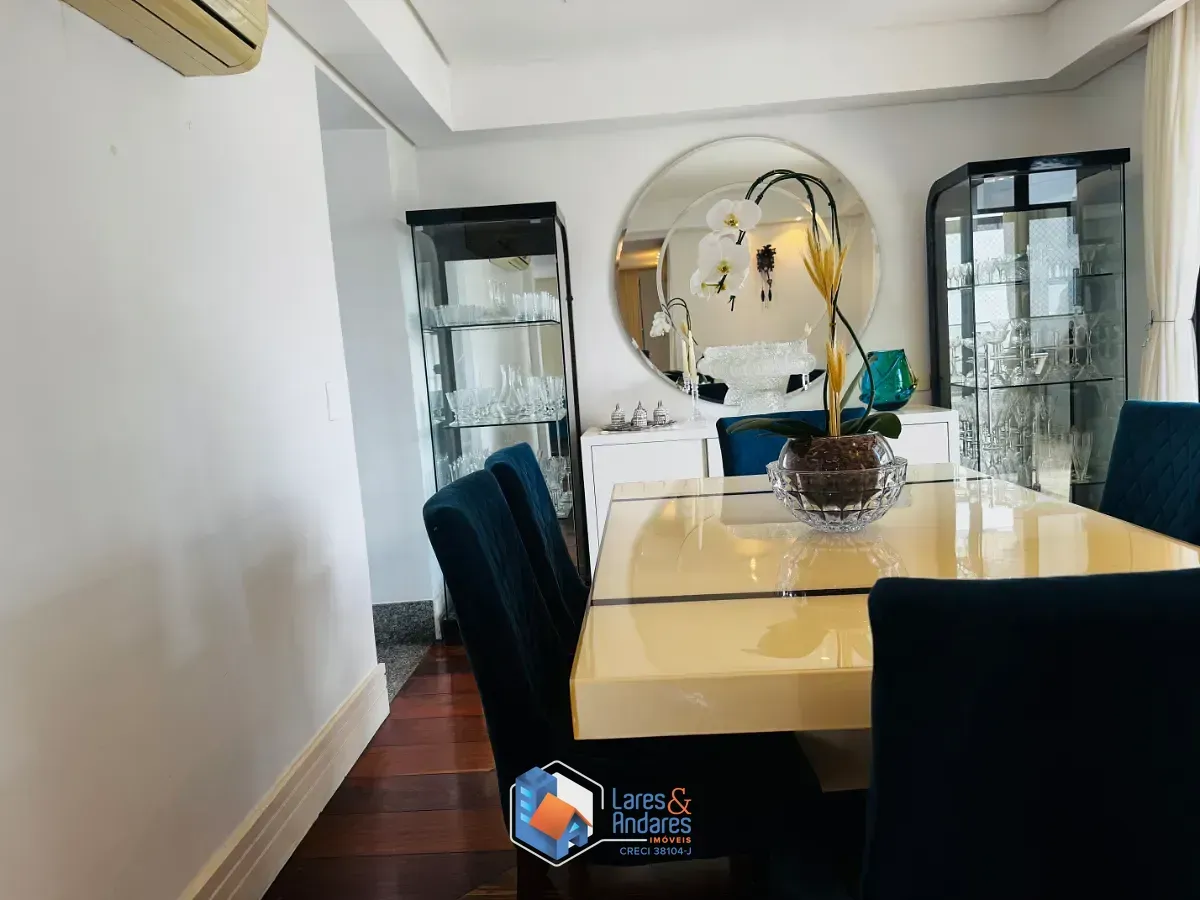 Imagem Cobertura para venda em Chácara Inglesa com 4 quartos, sendo 2 suítes, 217m²