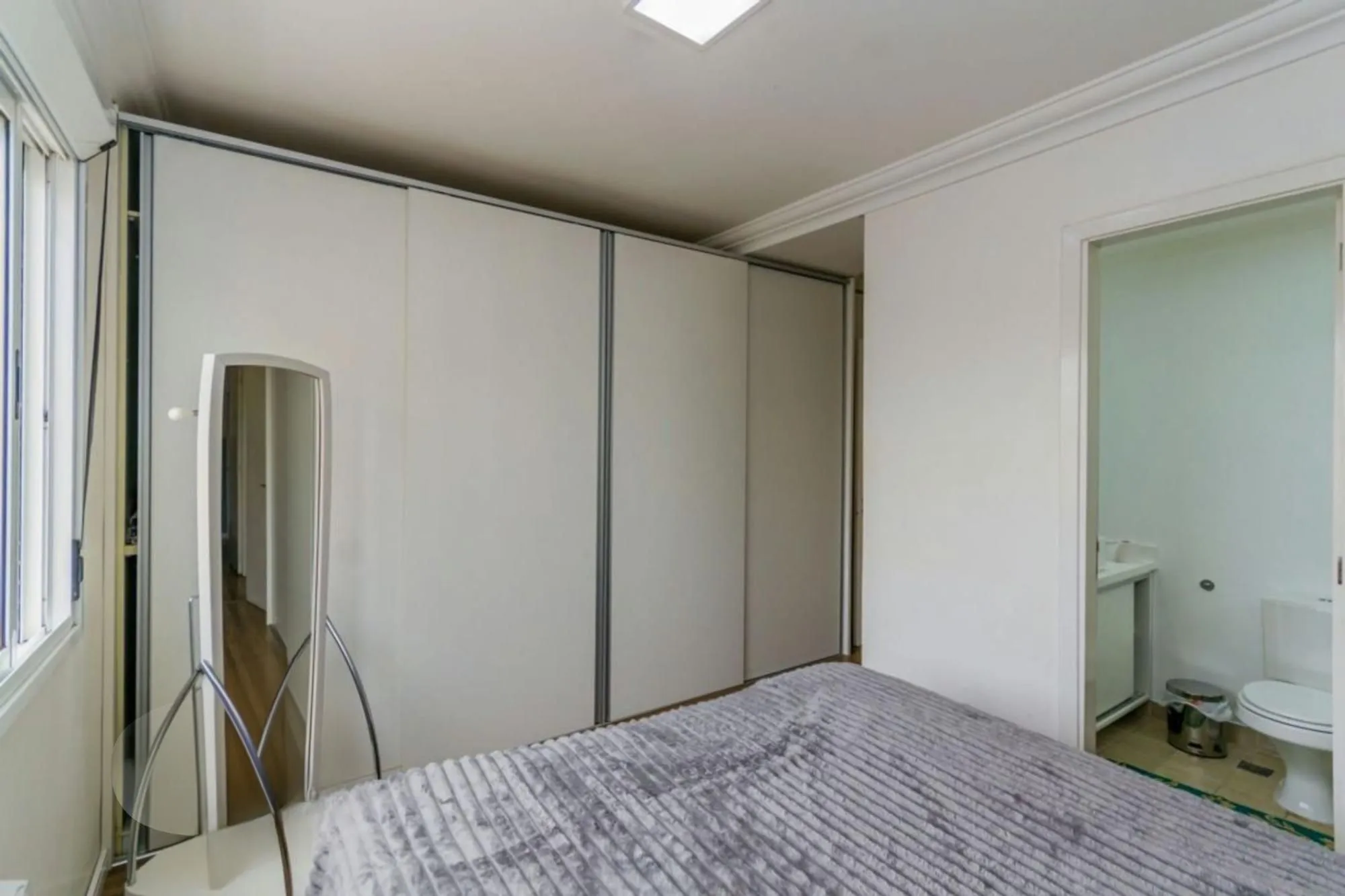 Imagem Apartamento de 3 dormitórios à venda em Passo D'areia, Porto Alegre.
