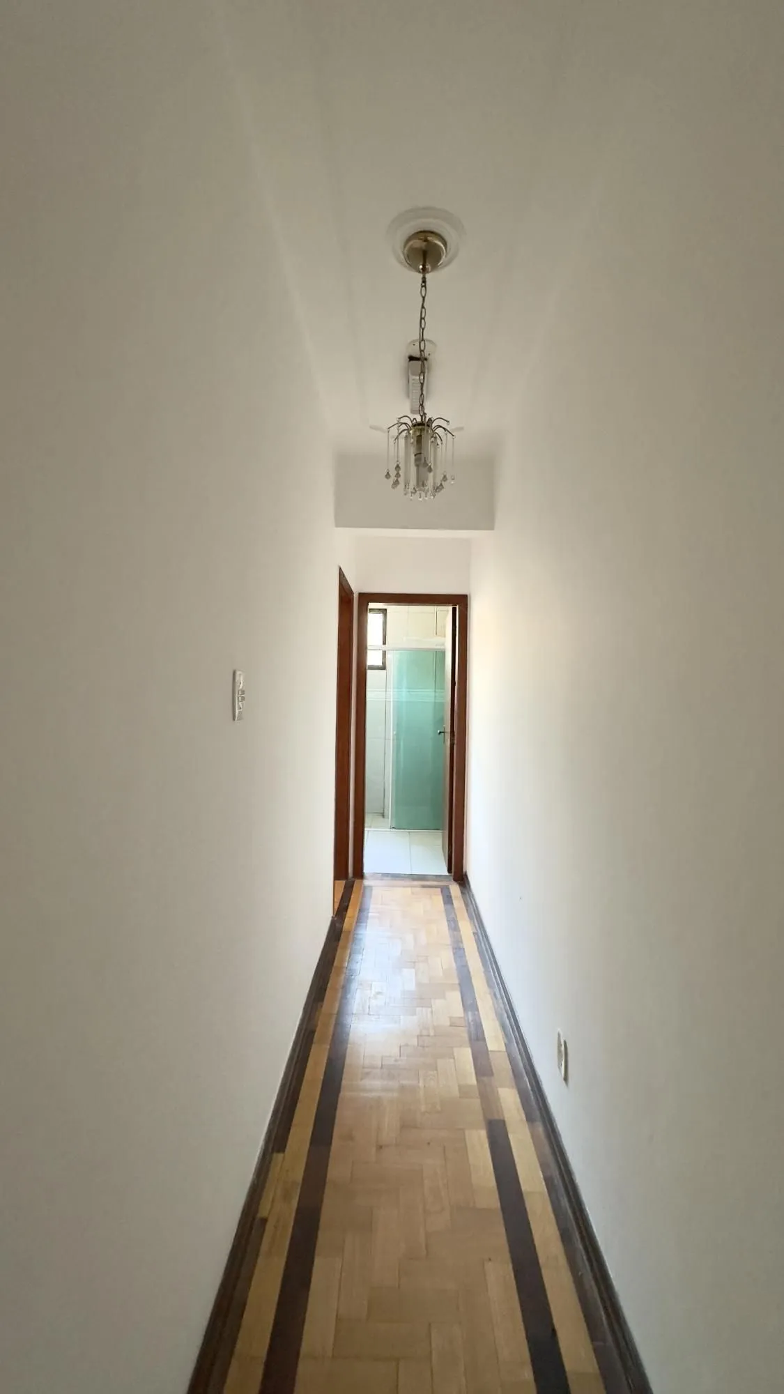 Imagem APARTAMENTO 2 DORMITÓRIOS TOTALMENTE REFORMADO NO CENTRO HISTÓRICO