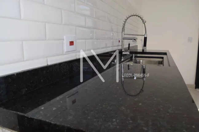 Imagem Casa à venda 3 Quartos - 1 Suíte - 135m² - Condomínio Malibu - Caçapava