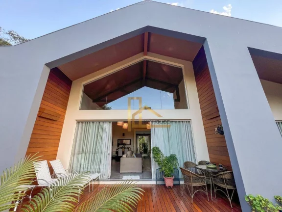 Imagem Casa Linear no Green Valley – 4 Suítes, Semi Porteira Fechada, Vista Deslumbrante e Sofisticação em Teresópolis