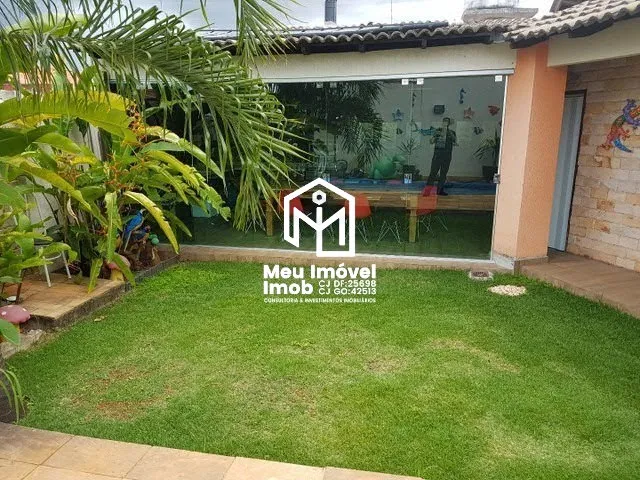 Imagem Casa 3 Quartos 2 Suítes 4 Vagas 350m² Vicente Pires/DF