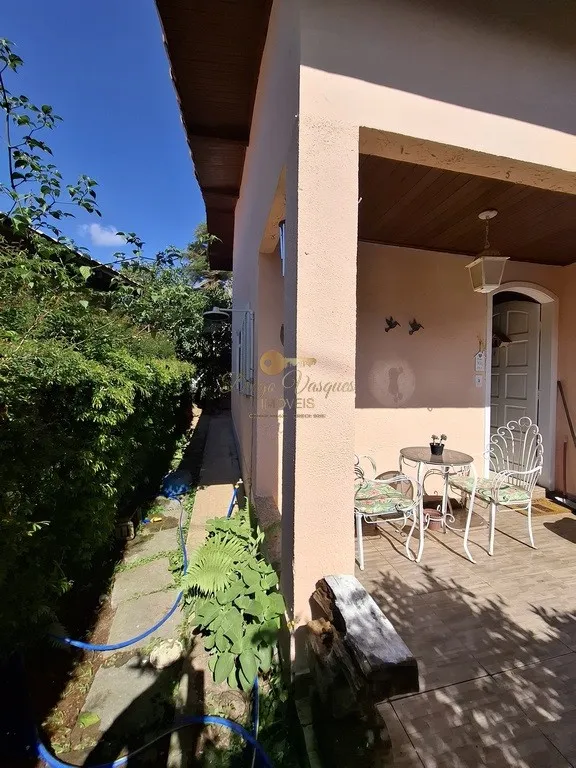 Imagem Casa em Condomínio para Venda em Teresópolis / RJ no bairro Vargem Grande