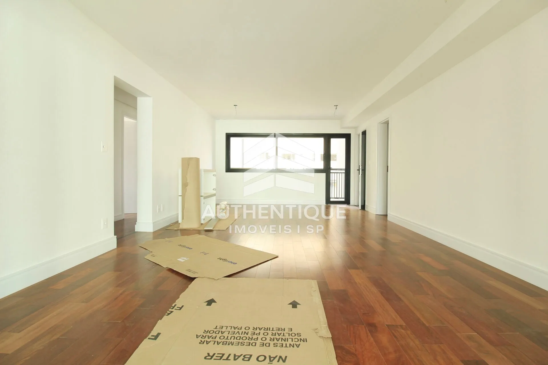 Imagem 1300 Jurupis Moema - Apartamento à venda em São Paulo/SP