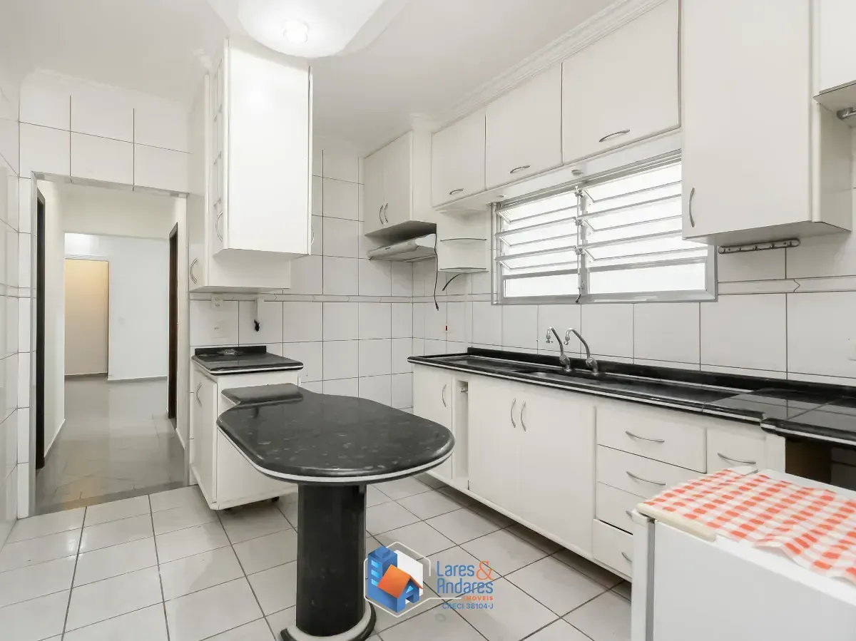 Imagem Casa para venda em Parque Maria Domitila com 5 quartos, sendo 2 suítes, 310m²