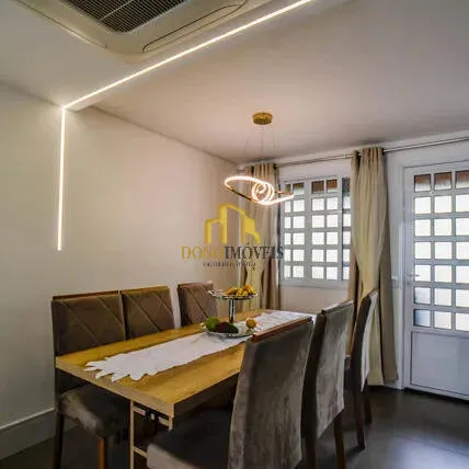 Imagem Casa em Condomínio à Venda | 150m² | 3 Suítes | Vila Metalúrgica - SA