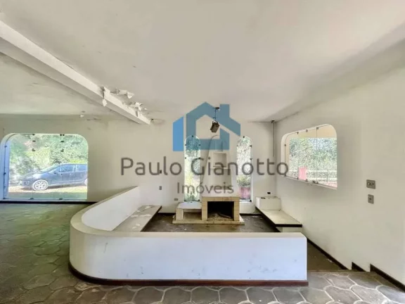 Imagem Casa Alto Padrão p/ Reformar na Granja Viana - Oportunidade