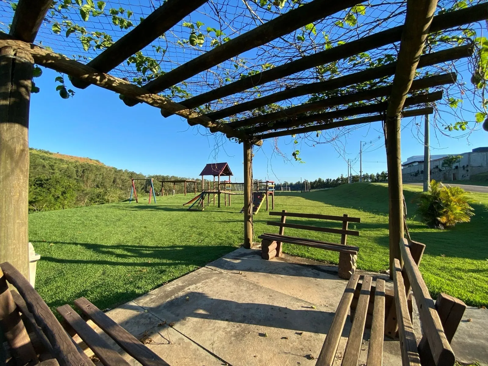 Imagem Terreno de 1.004,54m² com Excelente Topografia no Condomínio Fazenda Alta Vista