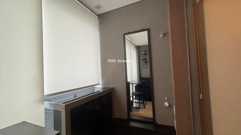 Imagem Apartamento de alto padrão para locação em Pinheiros, São Paulo-SP: 1 quarto, 1 sala, 1 banheiro, 24,50 m² de área.