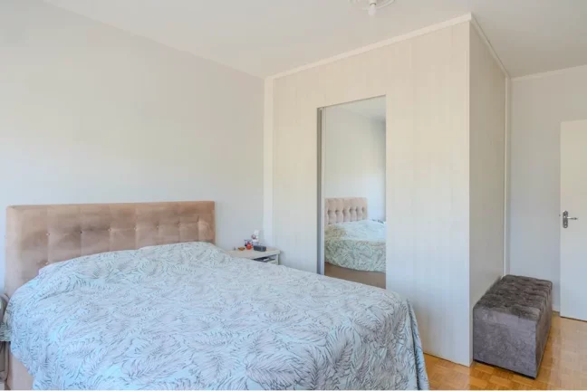 Imagem Apartamento para venda no bairro Medianeira em Porto Alegre