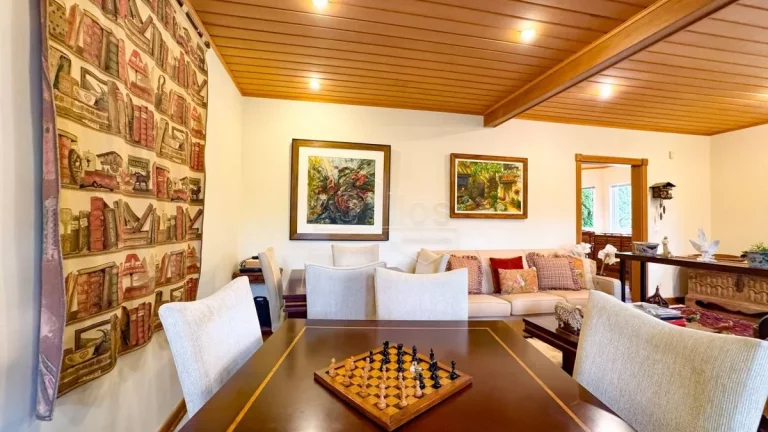 Imagem Casa de Condomínio em Campos do Jordão