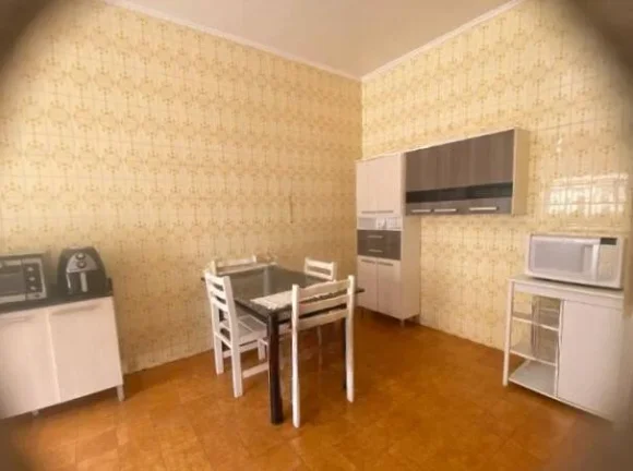Imagem Sobrado com 236 m² 2 Dormitorios sendo 1 Suite e com Edicula
