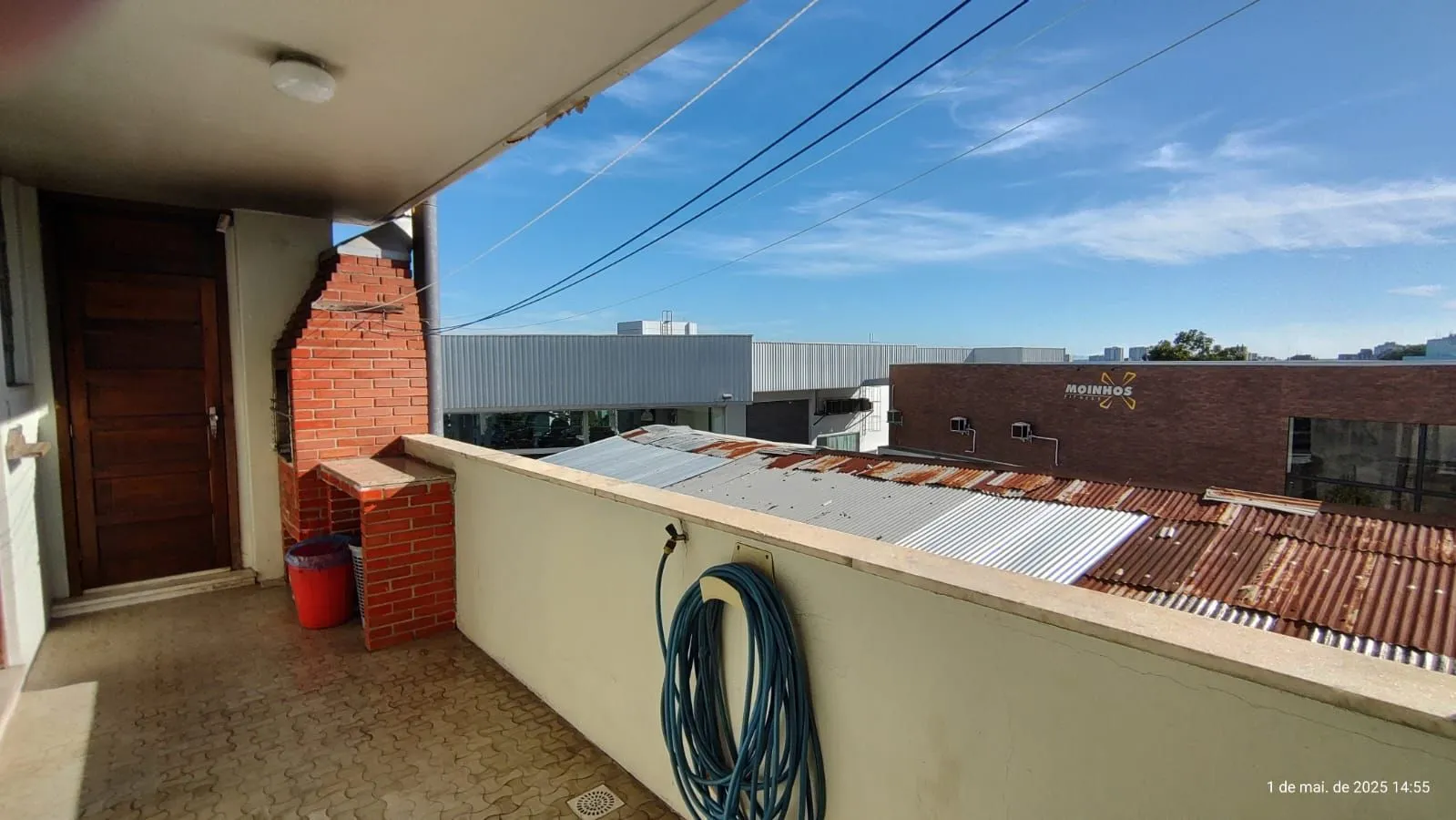 Imagem Apartamento de 4 dormitórios, 2 suítes, sacada, living para 2 ambientes bem amplo.