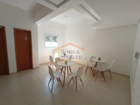 Imagem Apartamento com 40m² com 2 dormitórios, 1 banheiro, sala para dois ambientes, varanda, cozinha com...