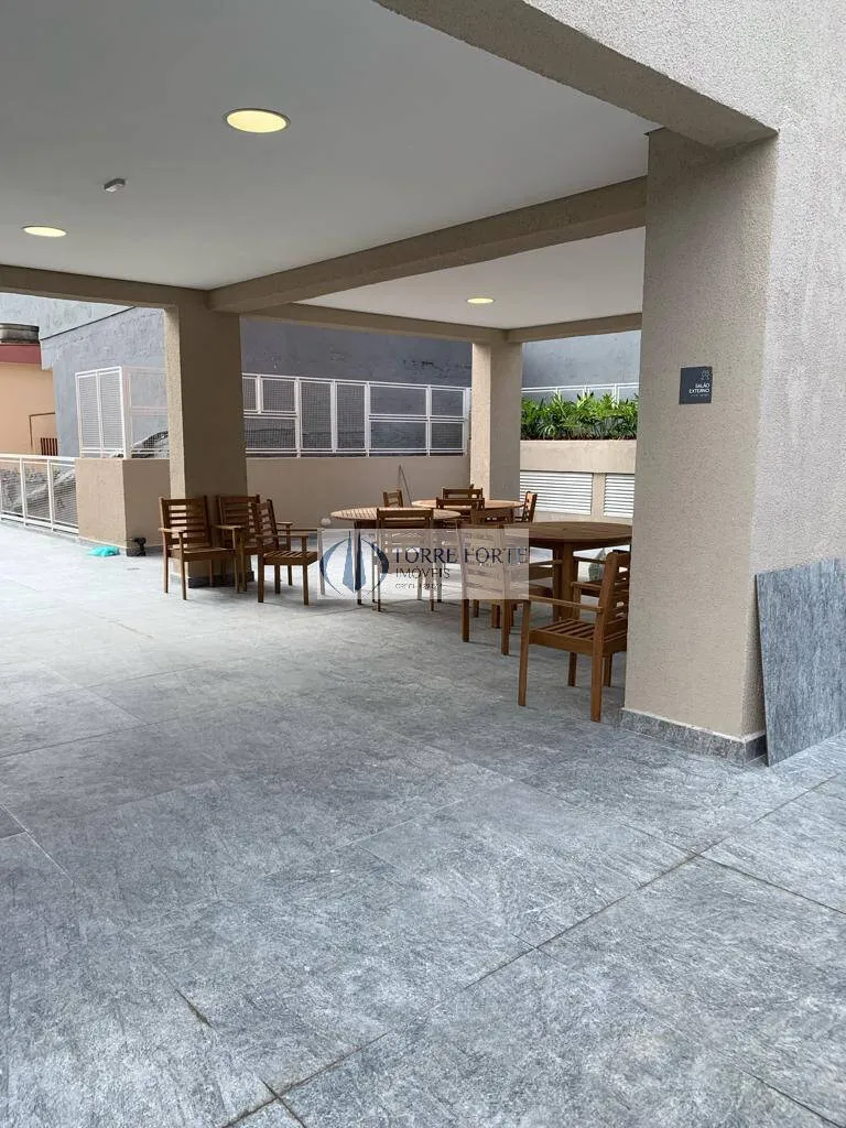 Imagem Lindo apartamento com 1 dormitorio com sacada sem vaga de garagem na Mooca.