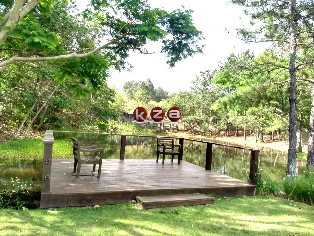 Imagem Oportunidade: Terreno em Condomínio de 1.000m² em Valinhos-SP, Cond. Villa lombarda. Agende sua visita!