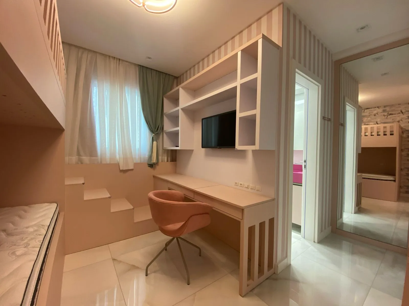 Imagem Apartamento à venda com 182m2 por R$ 4.690.000,00