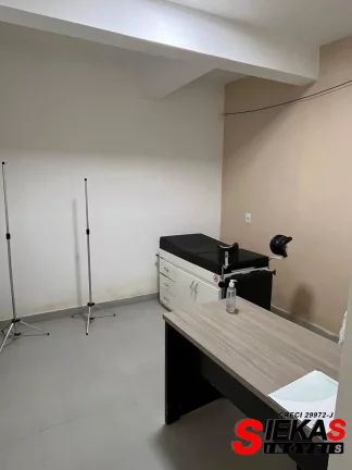 Imagem Excelente oportunidade: Ponto Comercial para locação em Guarulhos-SP, Jardim Presidente Dutra, 12 salas, 7 banheiros, 2 vagas, 440m².