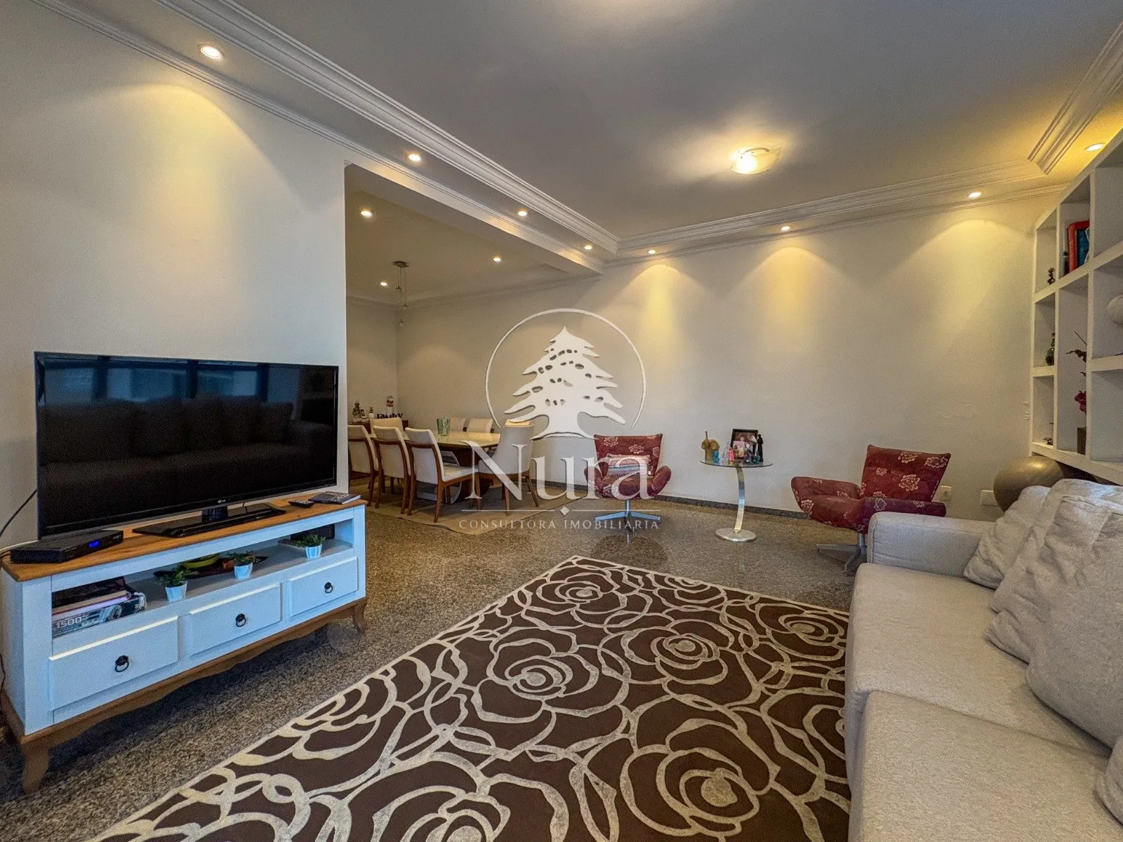 Imagem Apartamento de 3 quartos, 177m² no bairro Ponta da Praia, em Santos
