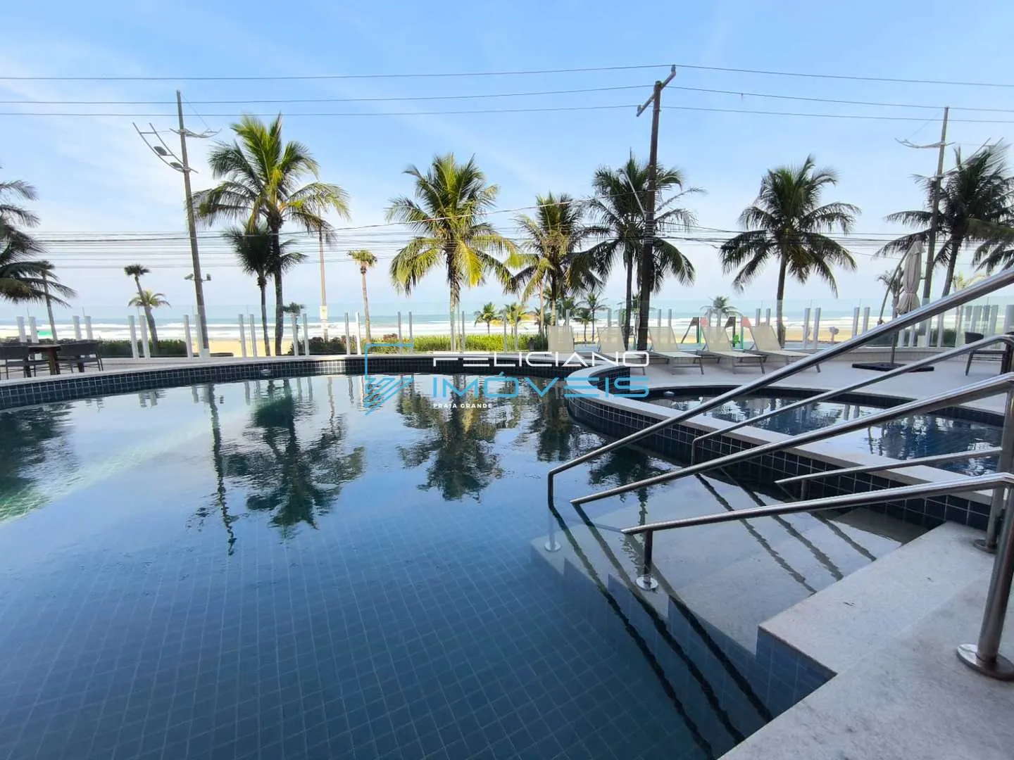 Imagem Apartamento com 2 quartos, Real, Praia Grande - R$ 600 mil, Cod: 5727