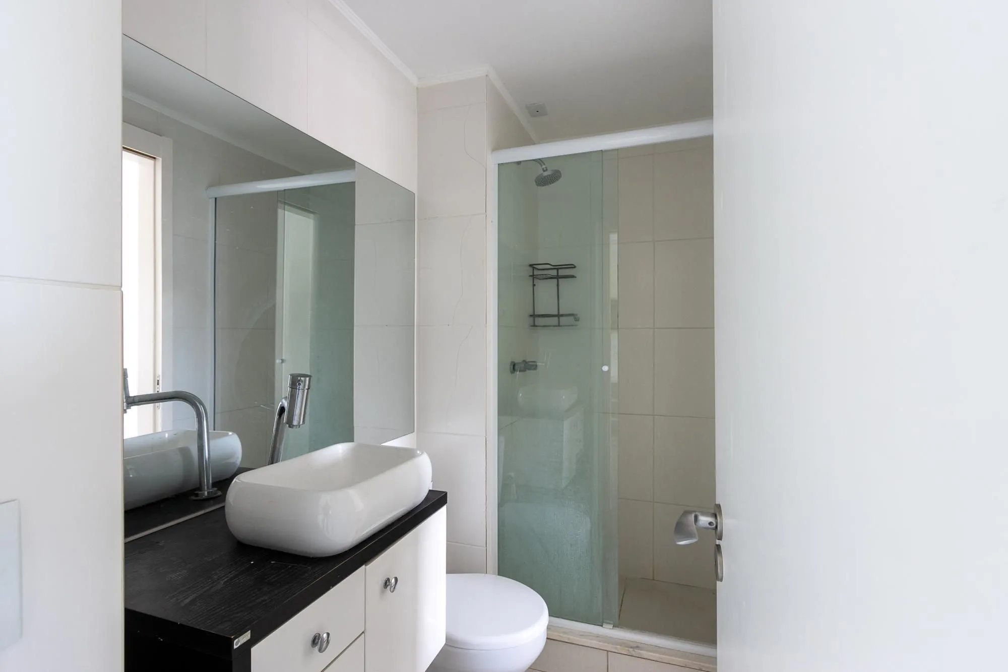 Imagem Apartamento para Locação - 40.12m², 1 dormitório, 1 vaga - Camaquã