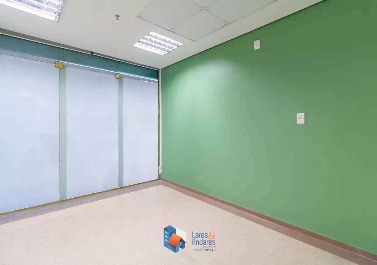 Imagem Loja de fachada ativa para venda em Santa Cecília, 145m²