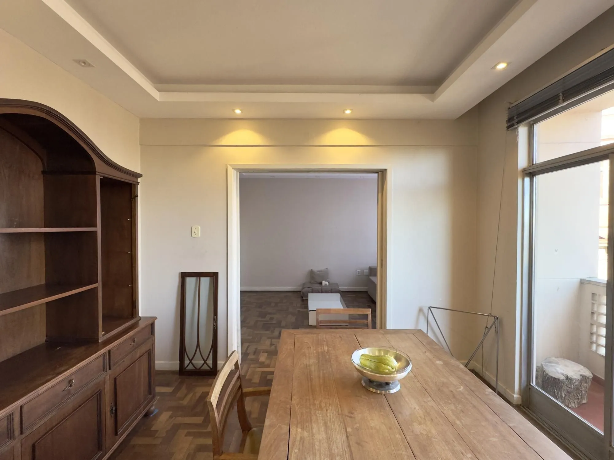 Imagem APARTAMENTO 3 DORMITÓRIOS COM LINDA VISTA DA CATEDRAL NO CENTRO HISTÓRICO