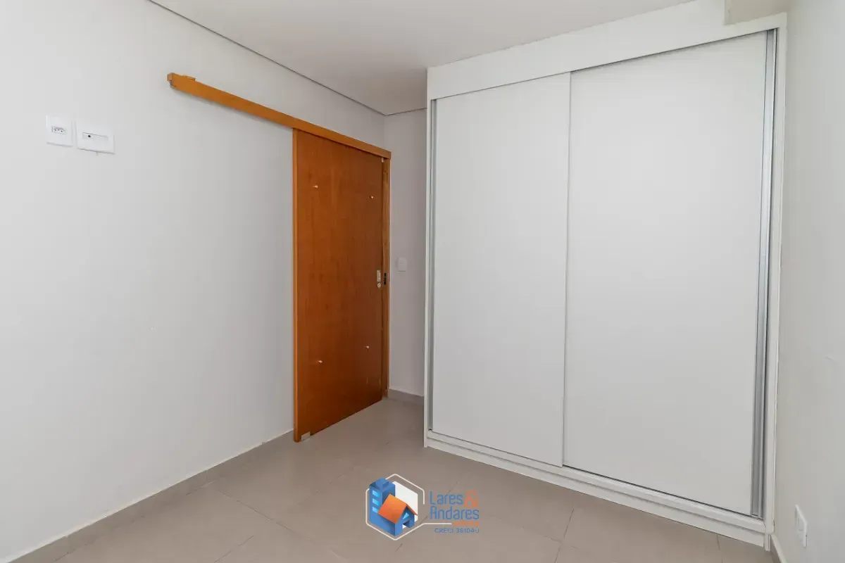 Imagem Casa para venda em Jardim Santa Mônica com 6 quartos, 90m²