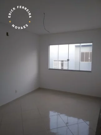 Imagem Casa Duplex Condomínio fechado composta de 2 quartos sendo uma suíte com varanda no bairro Itapebussu