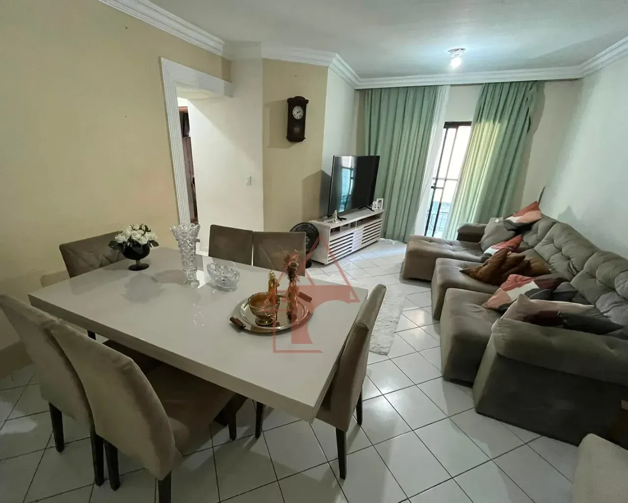 Imagem Apartamento com 2 Quartos à Venda, 80 m² em Guilhermina - Praia Grande