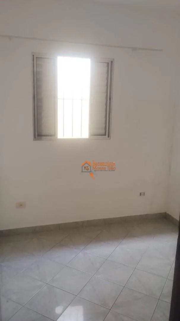 Imagem Sobrado com 3 dormitórios à venda, 300 m² por R$ 600.000,00 - Cidade Soberana - Guarulhos/SP
