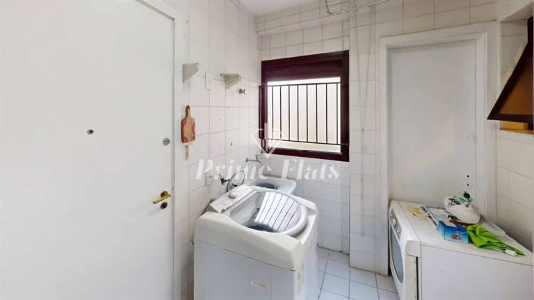 Imagem Flat disponível para locação no The Sutton House com 120m², 3 dormitórios e 2 vagas de garagem