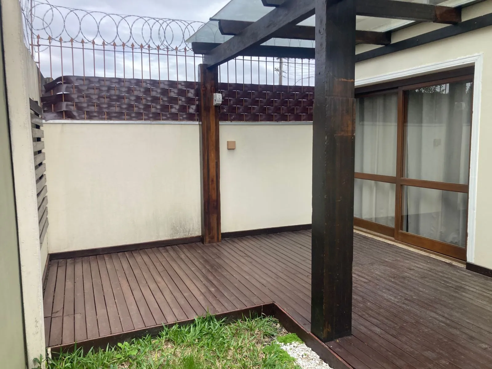 Imagem Casa de 3 Pavimentos no Bairro Aberta dos Morros
