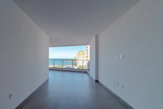 Imagem Seu sonho de viver com sofisticação na Praia do Morro já é realidade! Este apartamento de alto p...