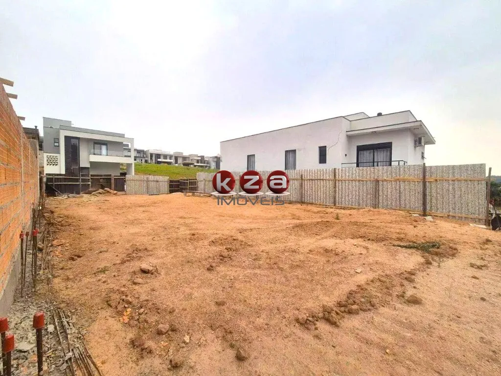 Imagem Terreno de 300m² em condomínio à venda em Valinhos-SP, no Residencial Mont' Alcino