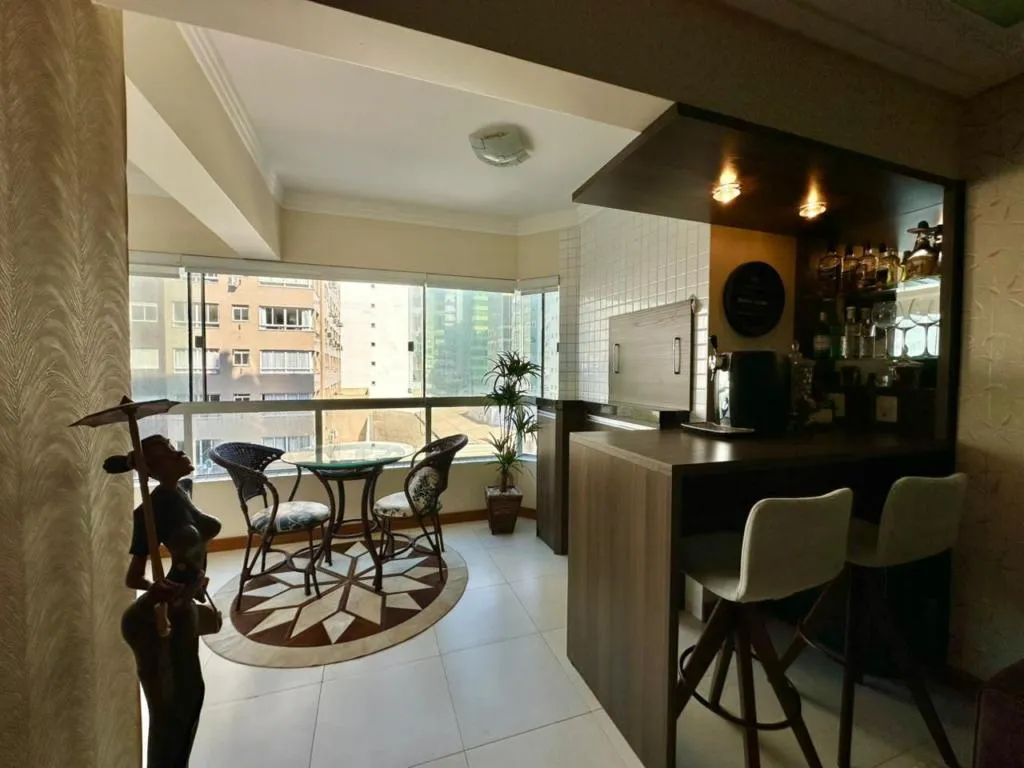 Imagem Apartamento 2 Dormitórios - Bairro Centro