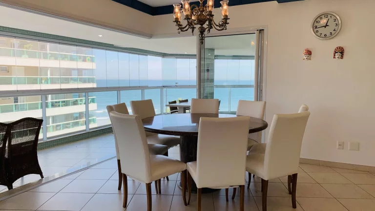 Imagem Apartamento à venda Riviera módulo 8 p?(C) na areia com vista para mar.