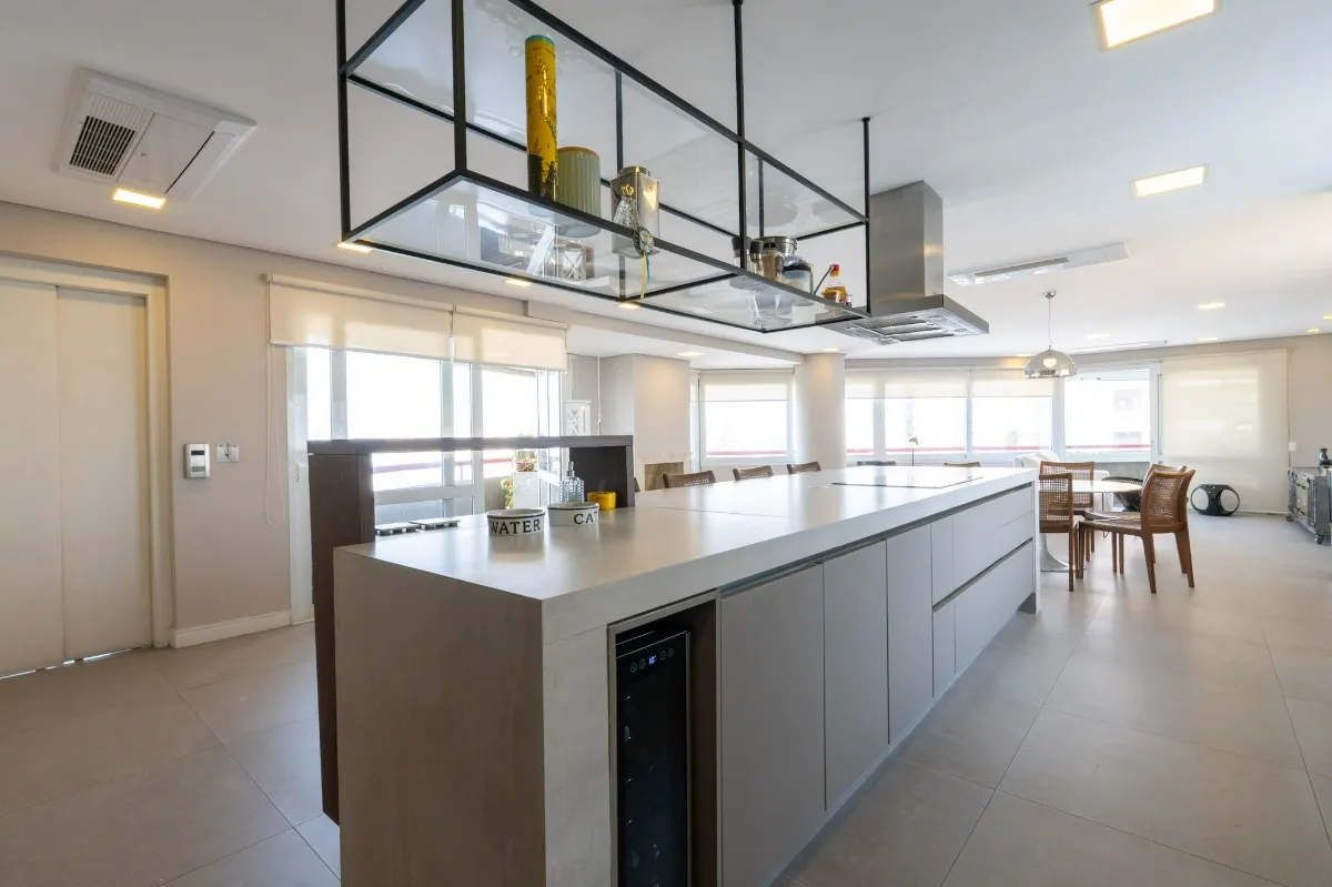 Imagem Apartamento para venda em Vila Andrade com 4 quartos, sendo 4 suítes, 210m2