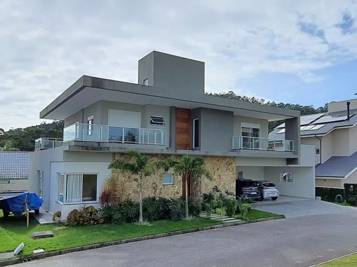 Foto do imóvel Casa com 4 dormitórios à venda, 446 m² - Cacupé - Florianópolis/SC em Rodovia Haroldo Soares Glavan