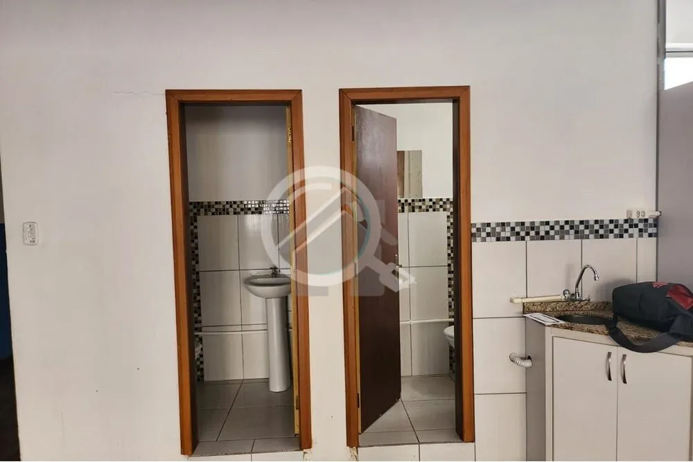 Imagem Apresentamos uma excelente oportunidade de investimento no coração do Centro Histórico de Porto A...