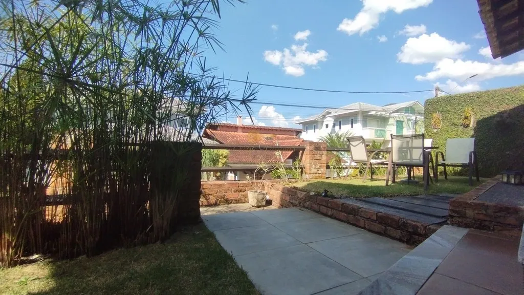 Imagem Casa em Condomínio para Venda em Teresópolis / RJ no bairro Várzea