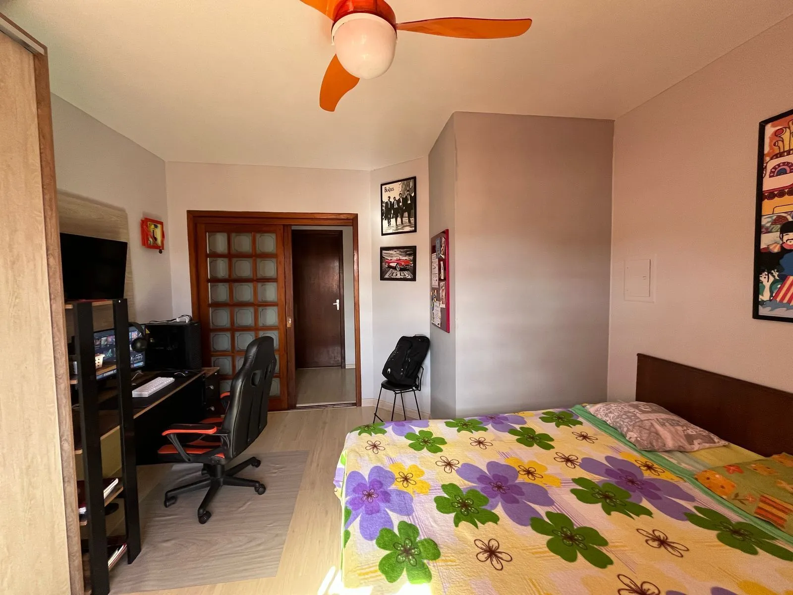 Imagem Casa com piscina a venda em Ipanema