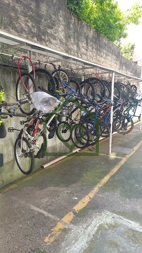Imagem Ótima oportunidade para adquirir um apartamento em Santa Fé, Porto Alegre. Localizado na Rua Joao ...