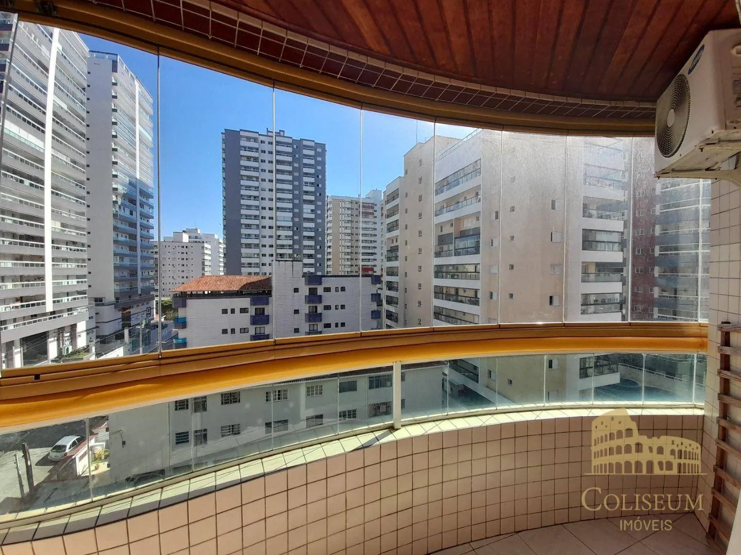 Imagem Apartamento com 2 dormitórios à venda, 67 m² por R$ 400.000,00 - Vila Assunção - Praia Grande/SP